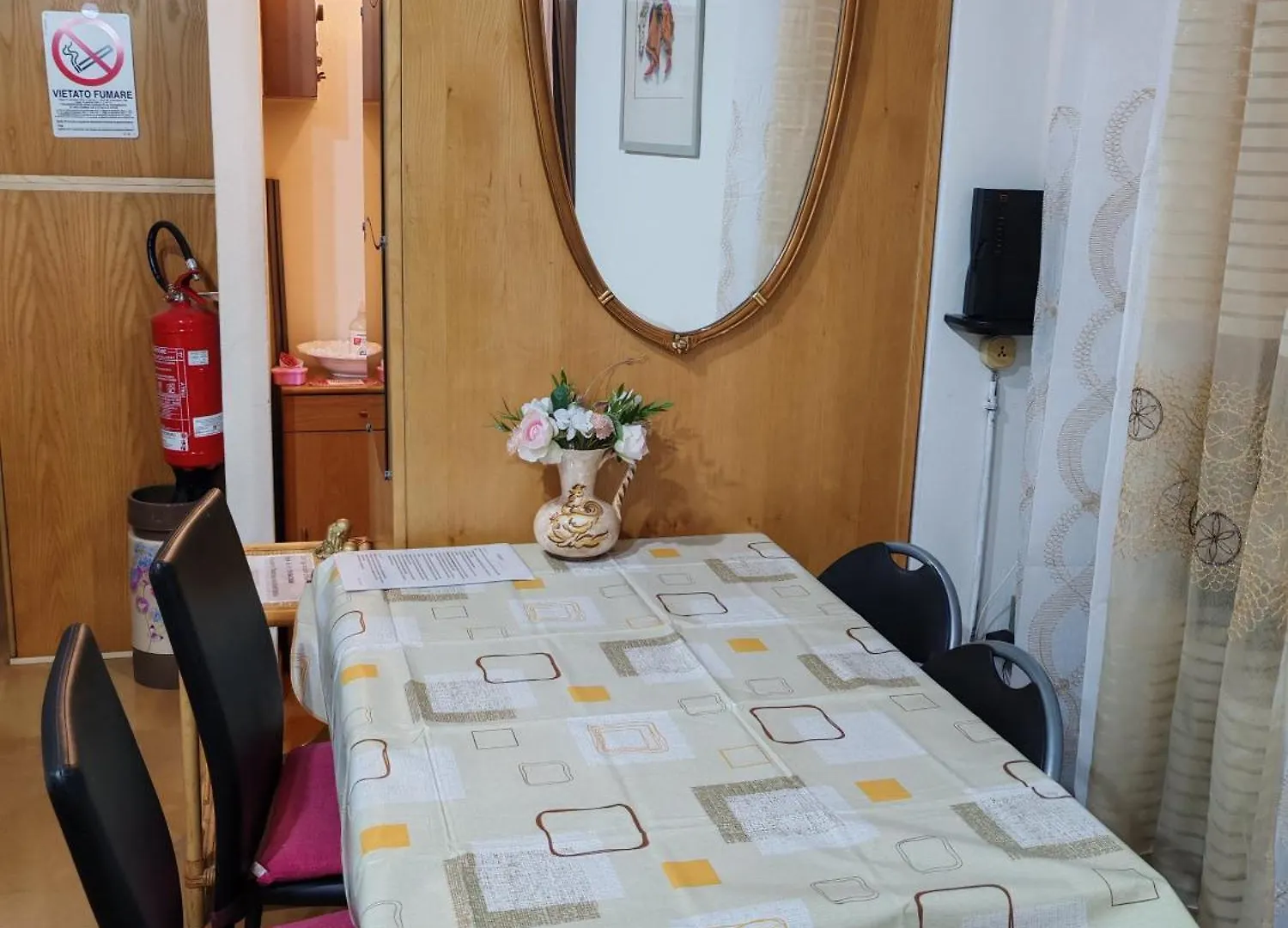 Studio Borgo Colonne Parma 0*,  Italia